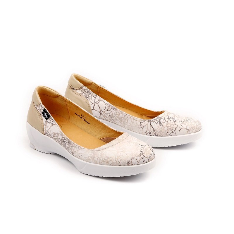 MIT 【树枝纹轻量舒适女鞋-白米】极轻 均压 止滑鞋底 久走久站 - 女款休闲鞋 - 其他人造纤维 白色