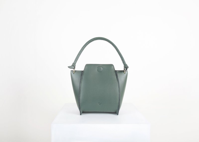 Mini Pine Bag 素皮革 牛奶盒造型 手提包 斜背包 侧背包 绿色 - 手提包/手提袋 - 人造皮革 绿色