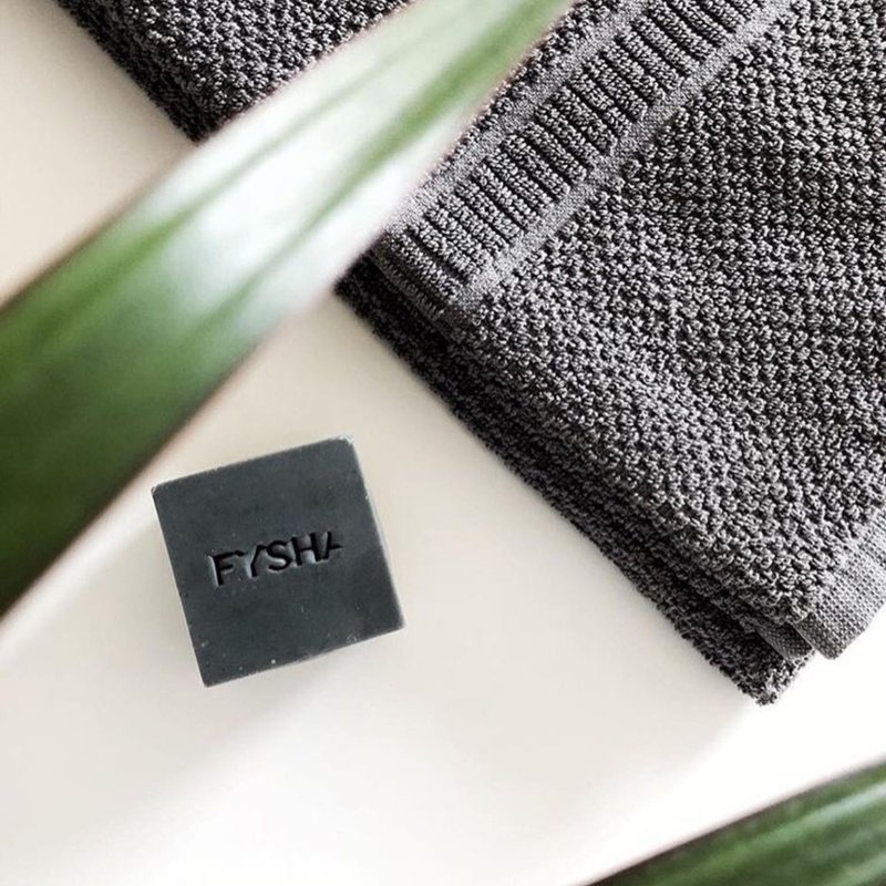 【Fysha】高纯度养肤洗颜皂- 柠檬草精油与椰壳活性碳 - 肥皂/手工皂 - 精油 