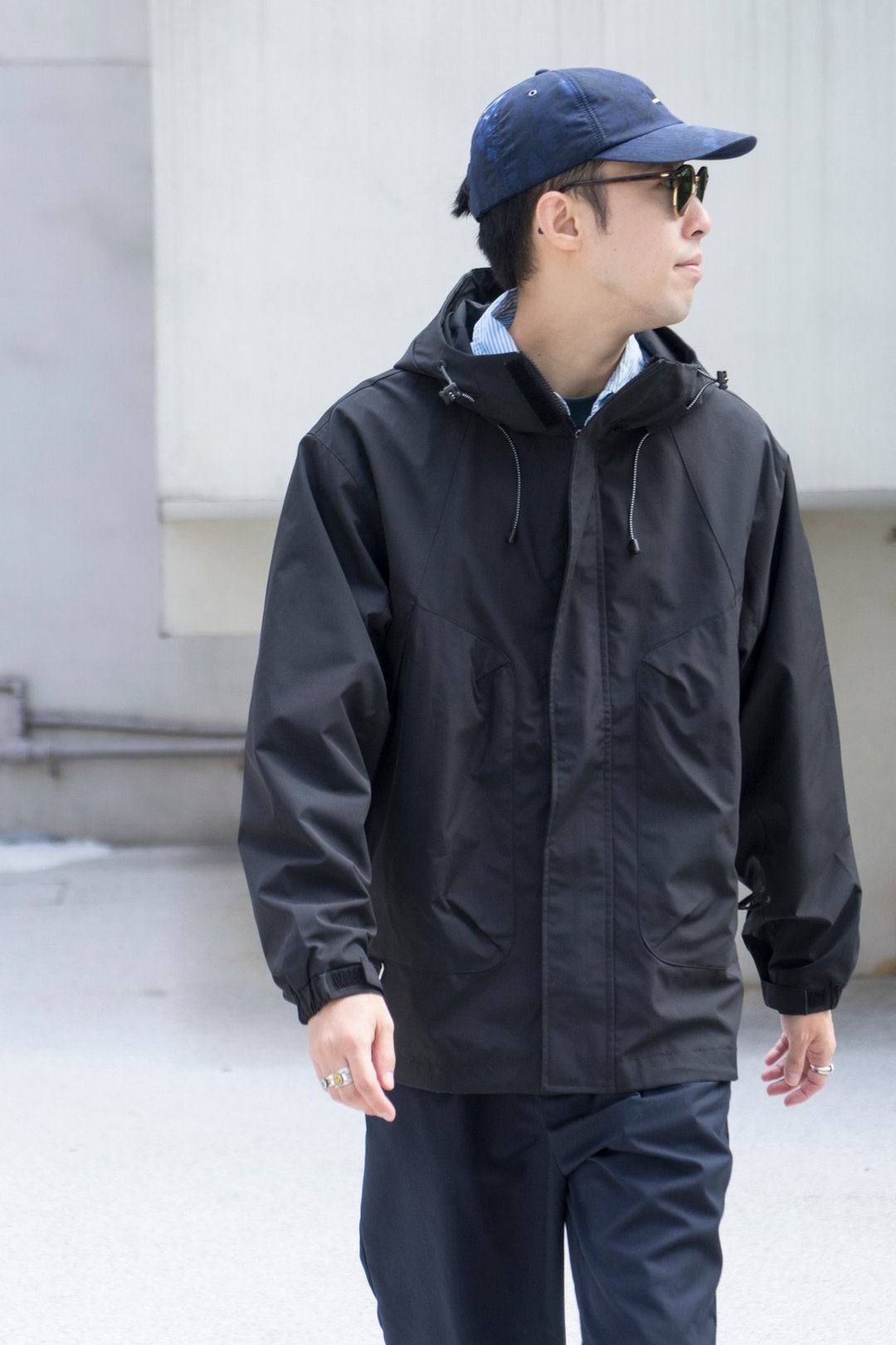 OUTER 秋冬戶外防風外套 日系潮流拉鏈連帽風衣夾克Cityboy - 男装外套 - 聚酯纤维 多色