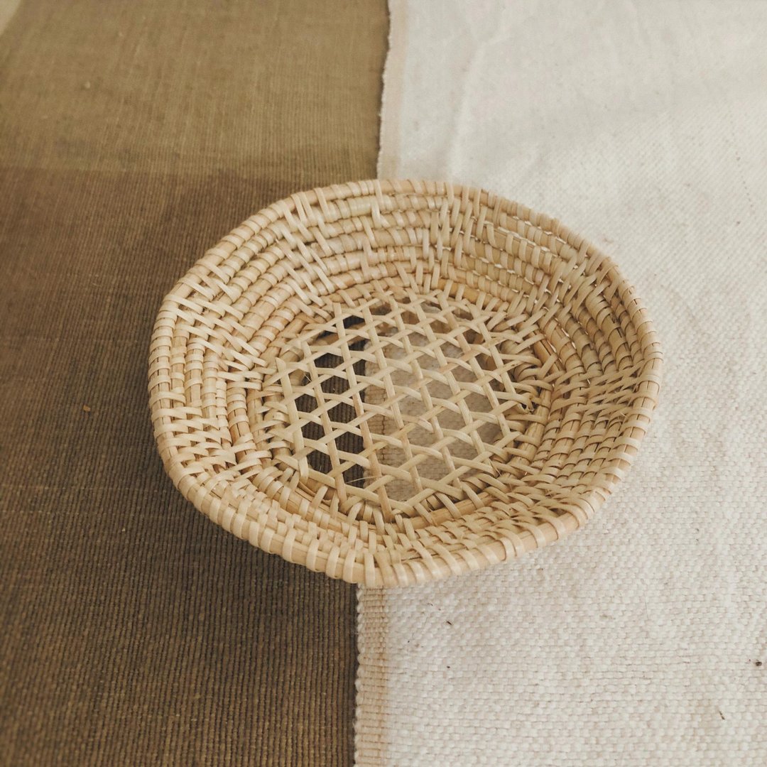 makemake | 藤盘 | 藤篮 | 柳条托盘 | 藤制家具 - 摆饰 - 植物．花 卡其色
