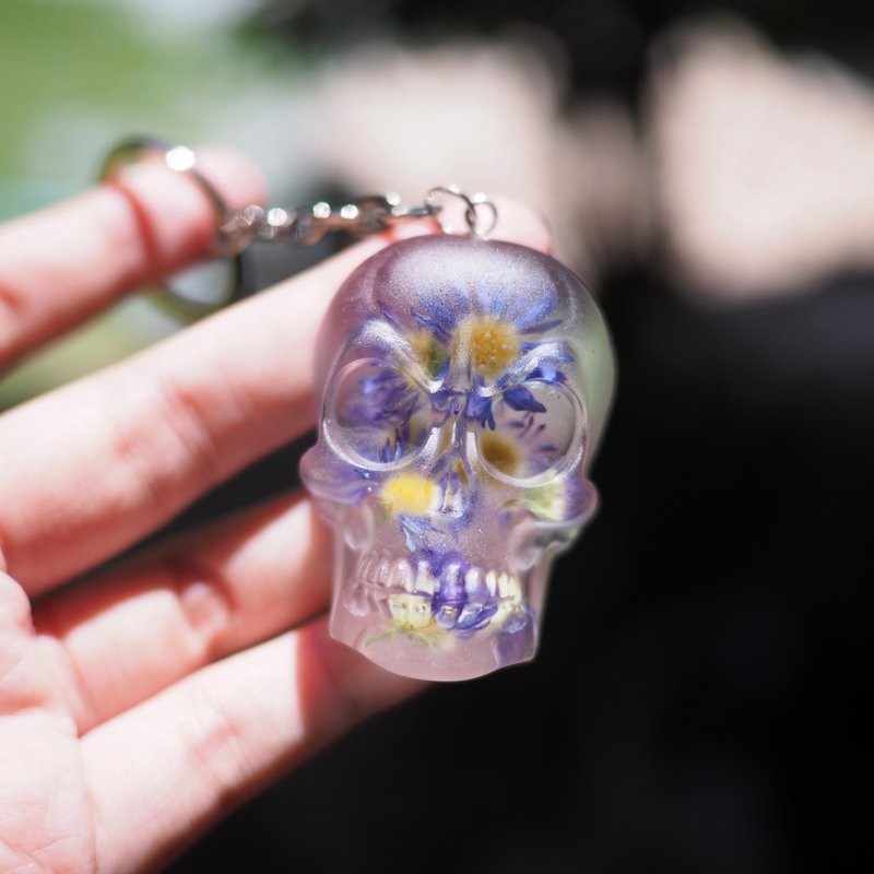 Kawaii真花头骨树脂钥匙扣 万圣节钥匙扣 - 钥匙链/钥匙包 - 树脂 透明