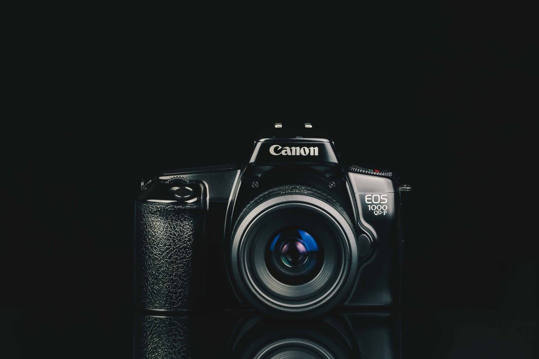 Canon EOS 1000 QD-P+Canon EF 35-70mm F/3.5-4.5 A #1045 #135 - 相机 - 其他金属 黑色