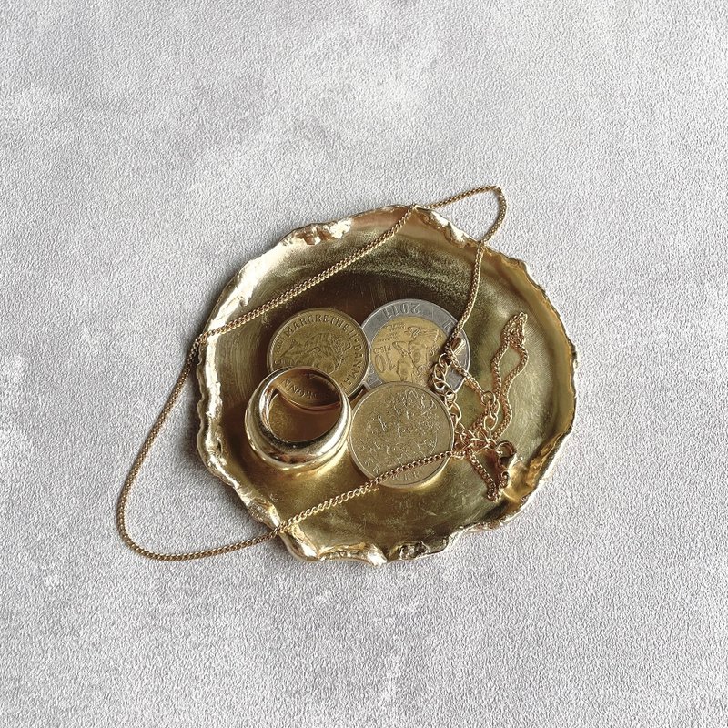 可欣赏熔化图案的黄铜托盘 - 蜡烛/烛台 - 铜/黄铜 金色