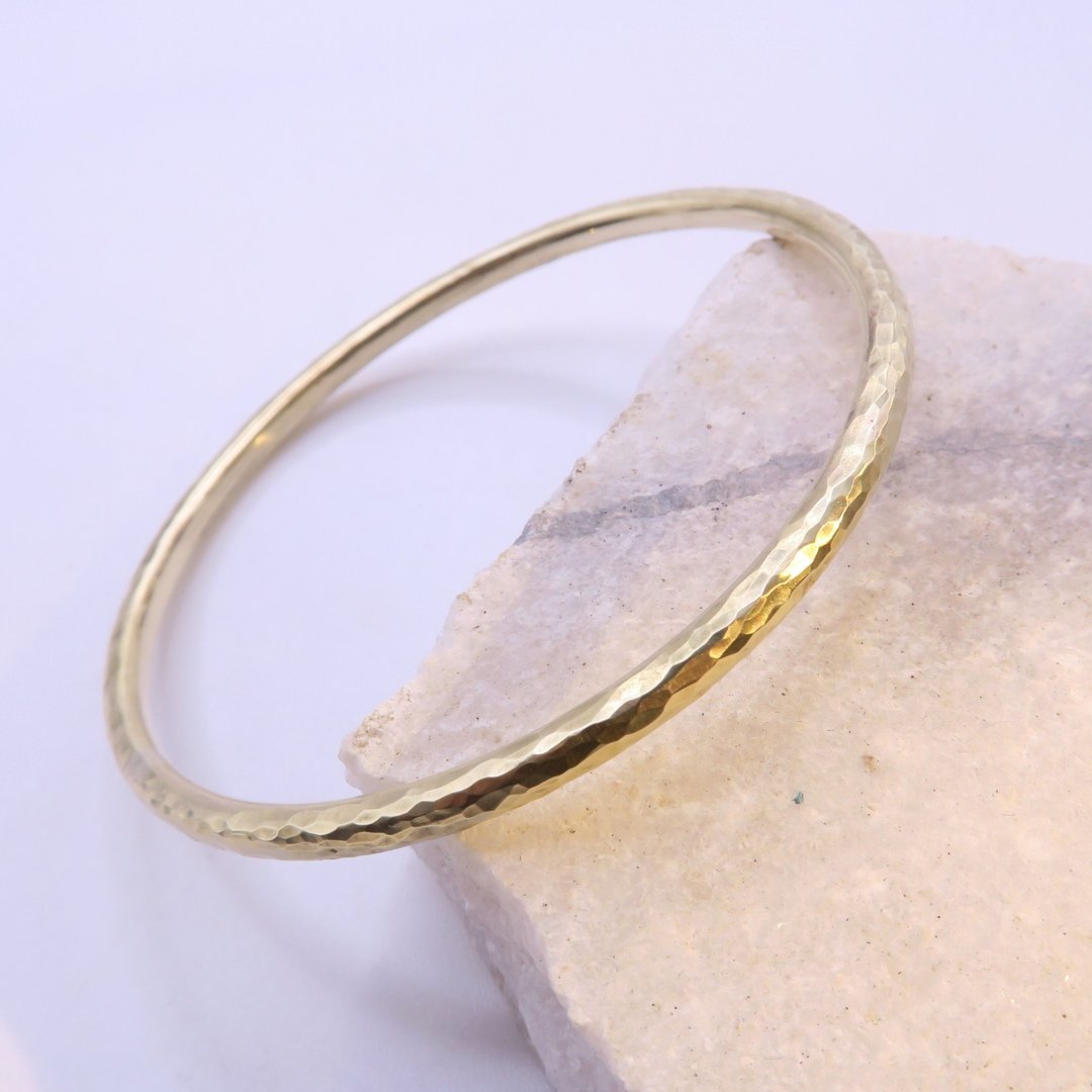 朦胧 - 黄铜锻敲手环 宽度约3mm - 手链/手环 - 其他金属 金色