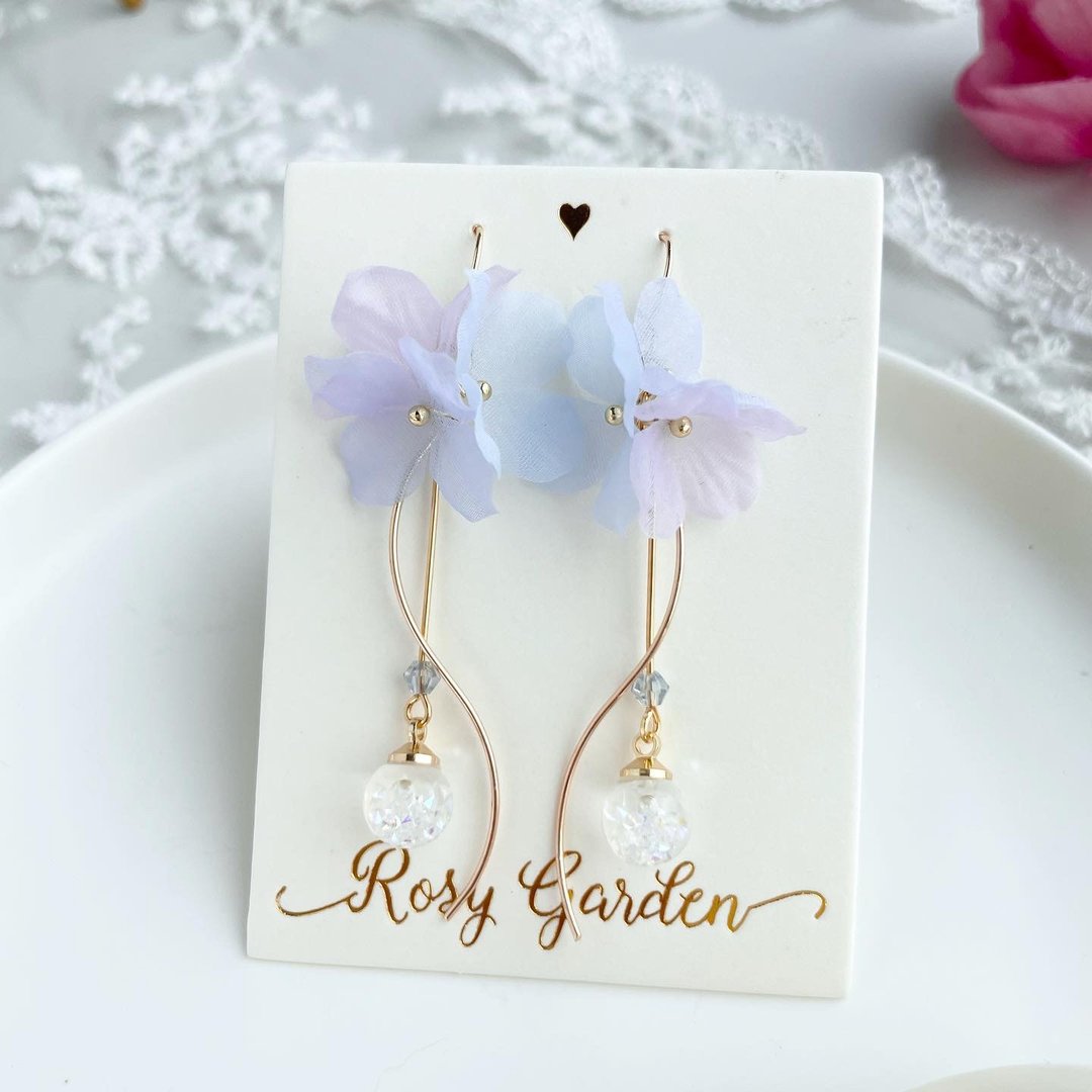 雪纱绣球花水晶球耳环流线款 - 轻透层次 柔光流动 | Rosy Garden - 耳环/耳夹 - 玻璃 粉红色
