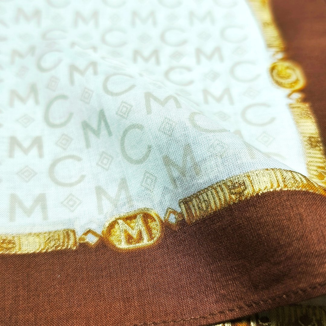 MCM Monogram 印花手帕，饰有马术链条边缘，19 x 19 英寸 - 手帕/方巾 - 棉 咖啡色