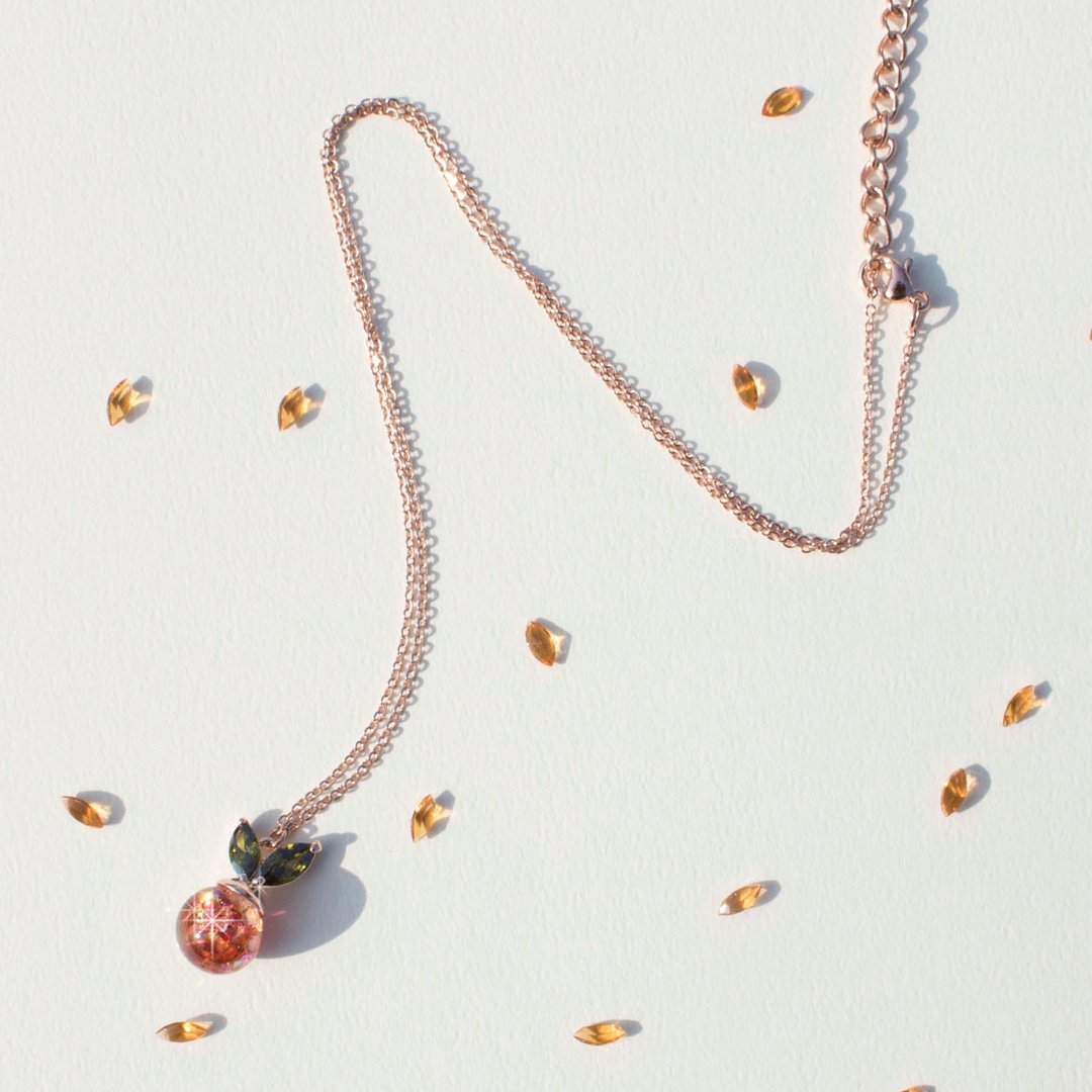 Jeju Tangerine Snowball Necklace - 项链 - 玻璃 