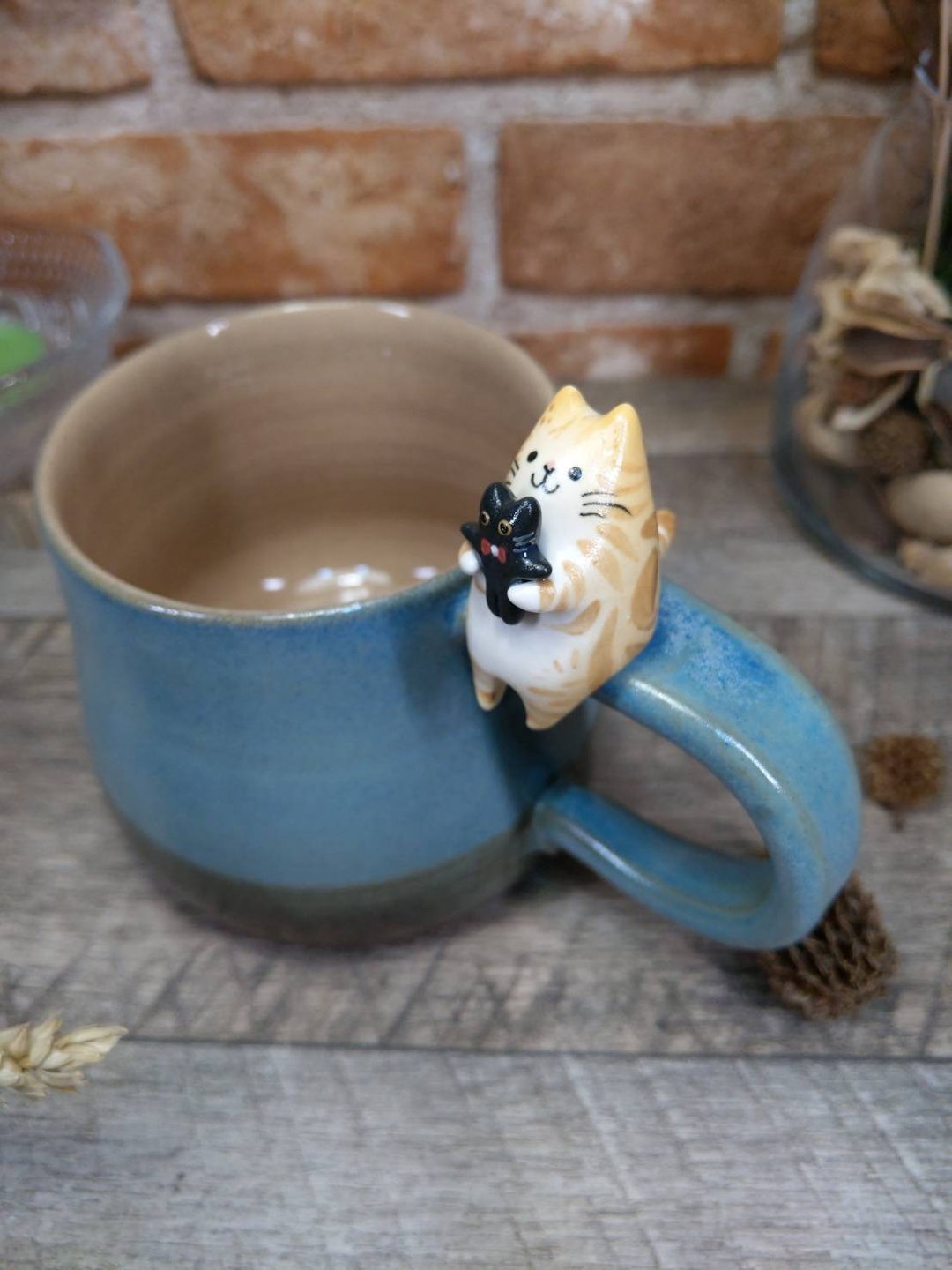 TO YOU杯-黑猫抱抱版-小橘猫 - 其他杯子 - 陶 