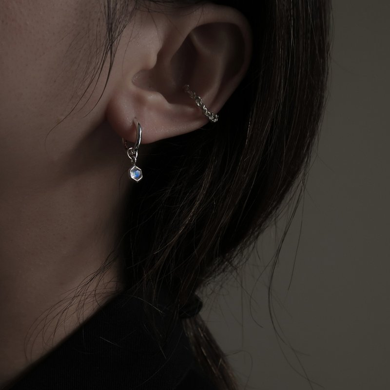 925纯银 细版 圈圈 月光石 易扣 耳环  一对 - 耳环/耳夹 - 纯银 灰色