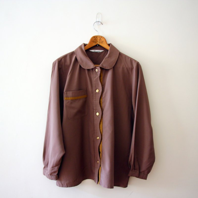 古典枣色波浪圆领长袖衬衫 - 女装衬衫 - 聚酯纤维 咖啡色