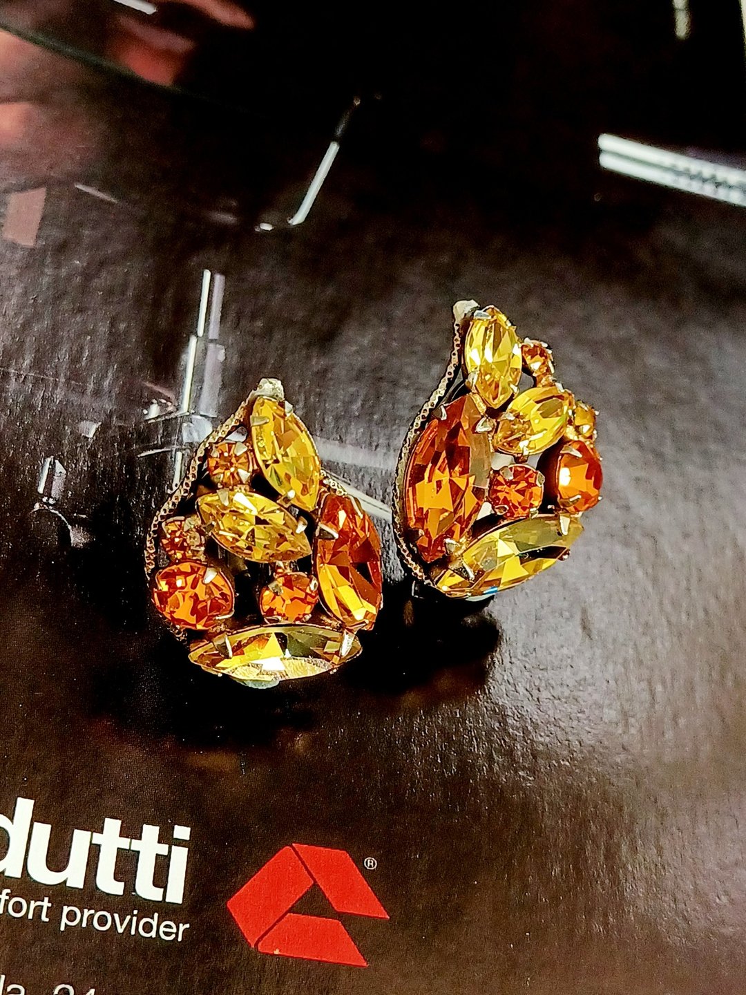 vintage jewelry  华丽水滴造型莱茵 夹式耳环 - 耳环/耳夹 - 其他金属 