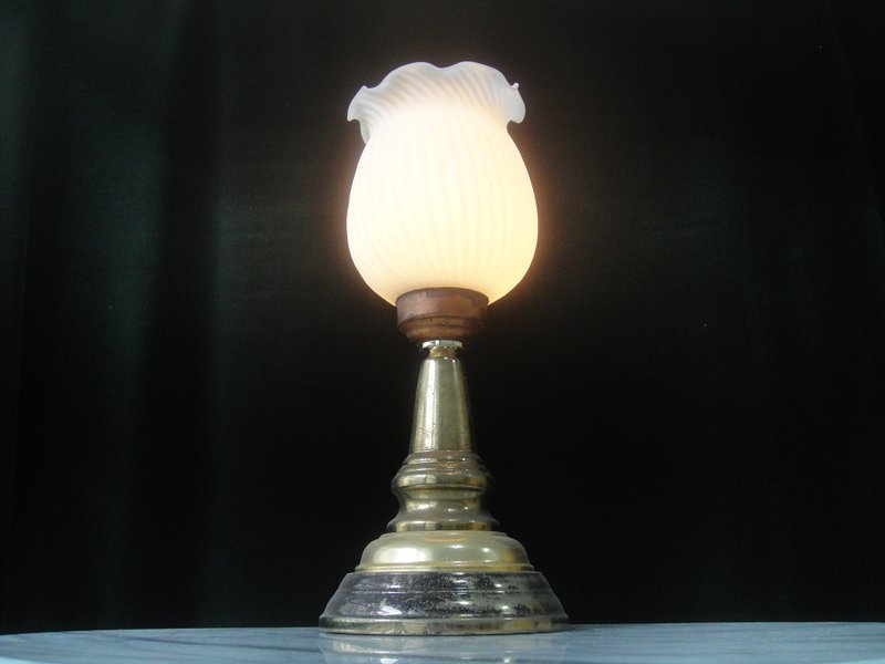 【老时光 OLD-TIME】早期二手台湾制玻璃桌灯 - 灯具/灯饰 - 其他材质 多色