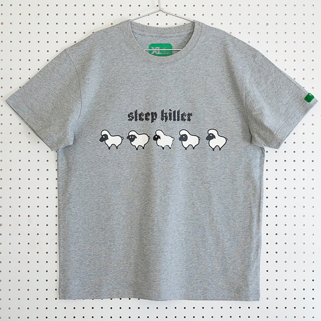 新款Sleep Killer 毛絨貼片 灰色純棉短袖圓領T恤 男女中性情侶款 - 女装 T 恤 - 棉．麻 灰色