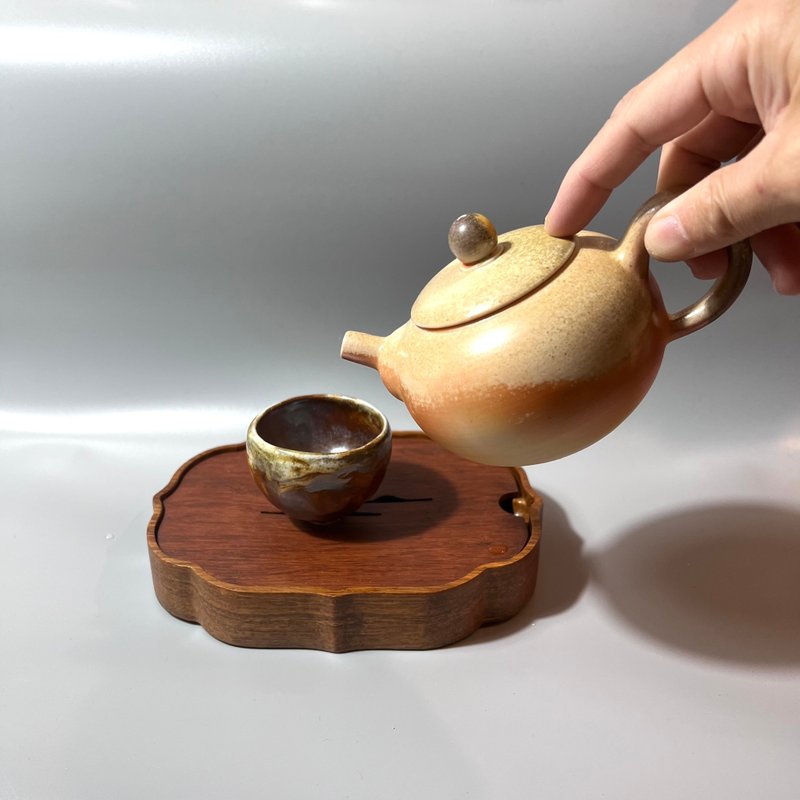 柴烧瓷土奶油系正把茶壶 / 柴烧茶具  / 小平凡手作 - 茶具/茶杯 - 陶 
