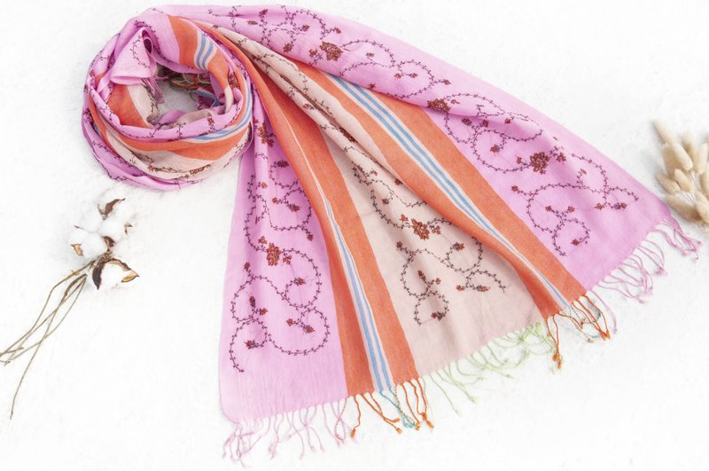 喀什米尔Cashmere/羊绒围巾/纯羊毛围巾披巾/戒指绒披肩-刺绣花朵 - 围巾/披肩 - 羊毛 多色