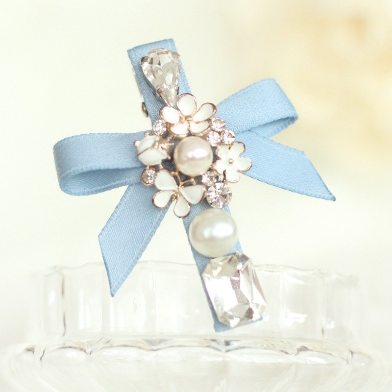 柔和色系蝴蝶结发夹 - 发饰 - 丝．绢 蓝色