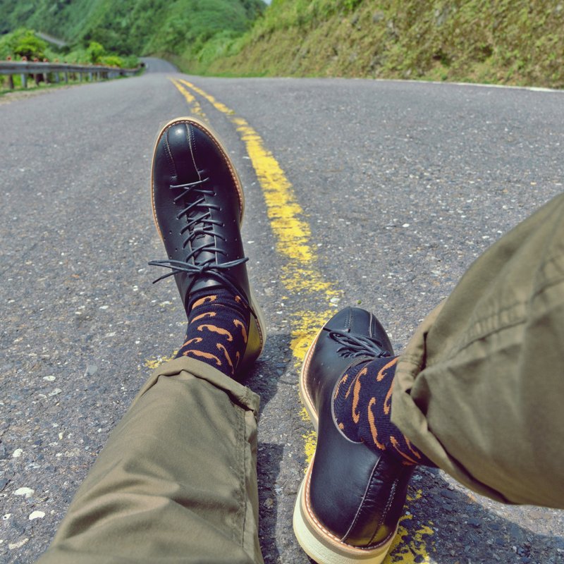 Tournament∣翘胡可可棕  - 袜子∣台湾制∣抑菌除臭 - 袜子 - 棉．麻 咖啡色