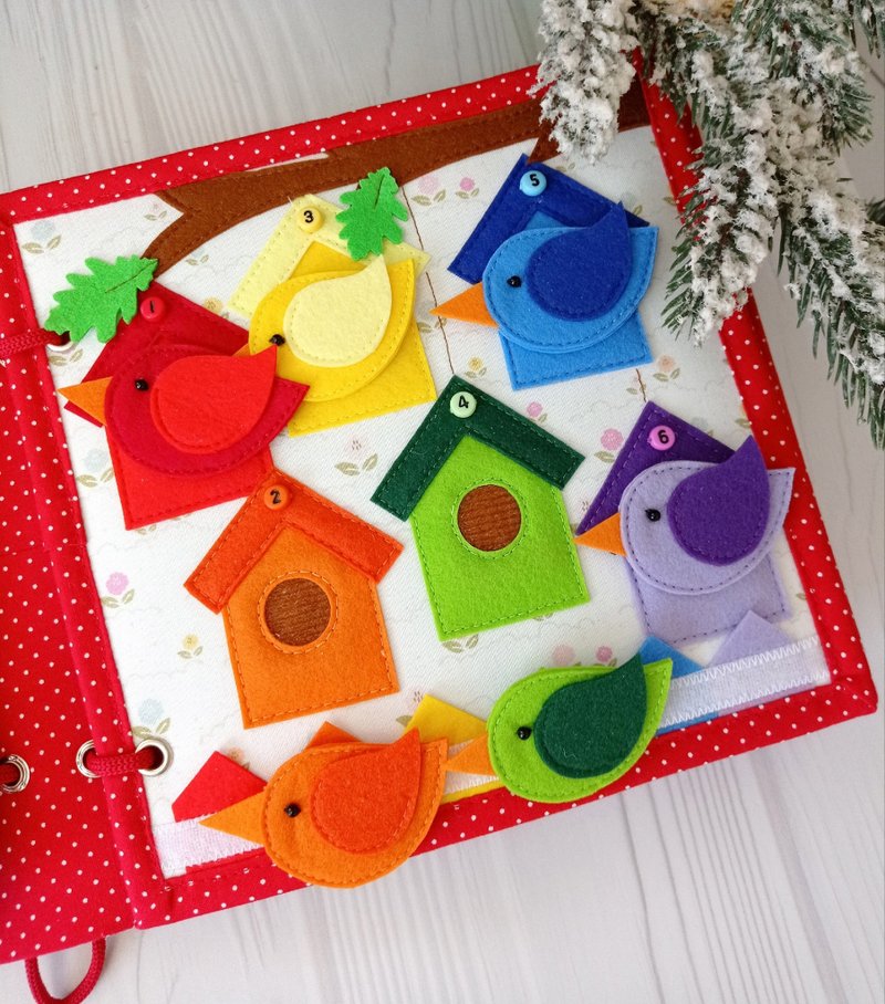 由毛毡和布料制成的婴儿蒙特梭利教育书 - 玩具/玩偶 - 其他材质 红色