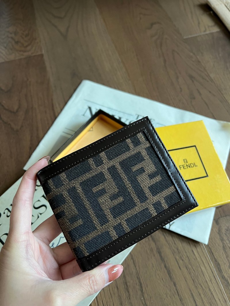 Fendi短银包 - 皮夹/钱包 - 尼龙 