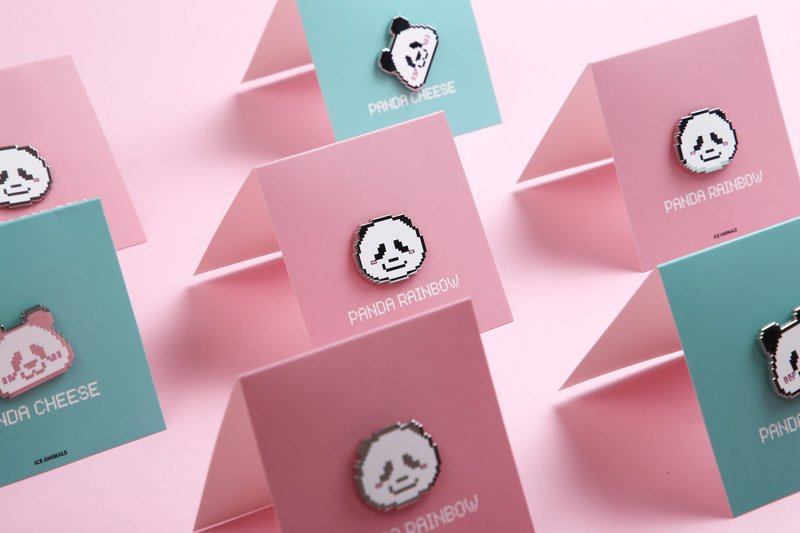 原创熊猫PANDA像素风胸针饰品 - 胸针 - 其他金属 银色