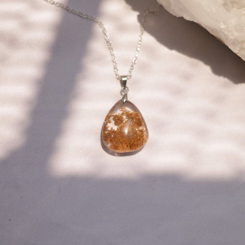 黄幽灵吊坠 幽灵水晶 超透体 简约吊坠 水晶矿石 原矿项链 - 项链 - 水晶 橘色