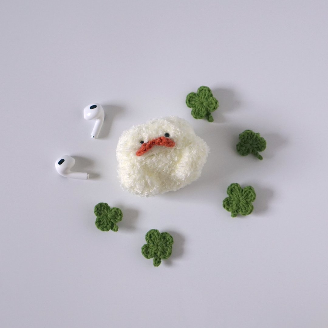 蓬松小鸭 AirPods 保护套 - 耳机收纳 - 其他人造纤维 黄色