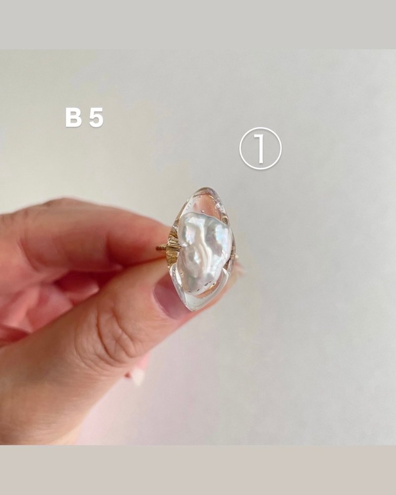 renns-san 的专用页面 - 耳环/耳夹 - 树脂 透明