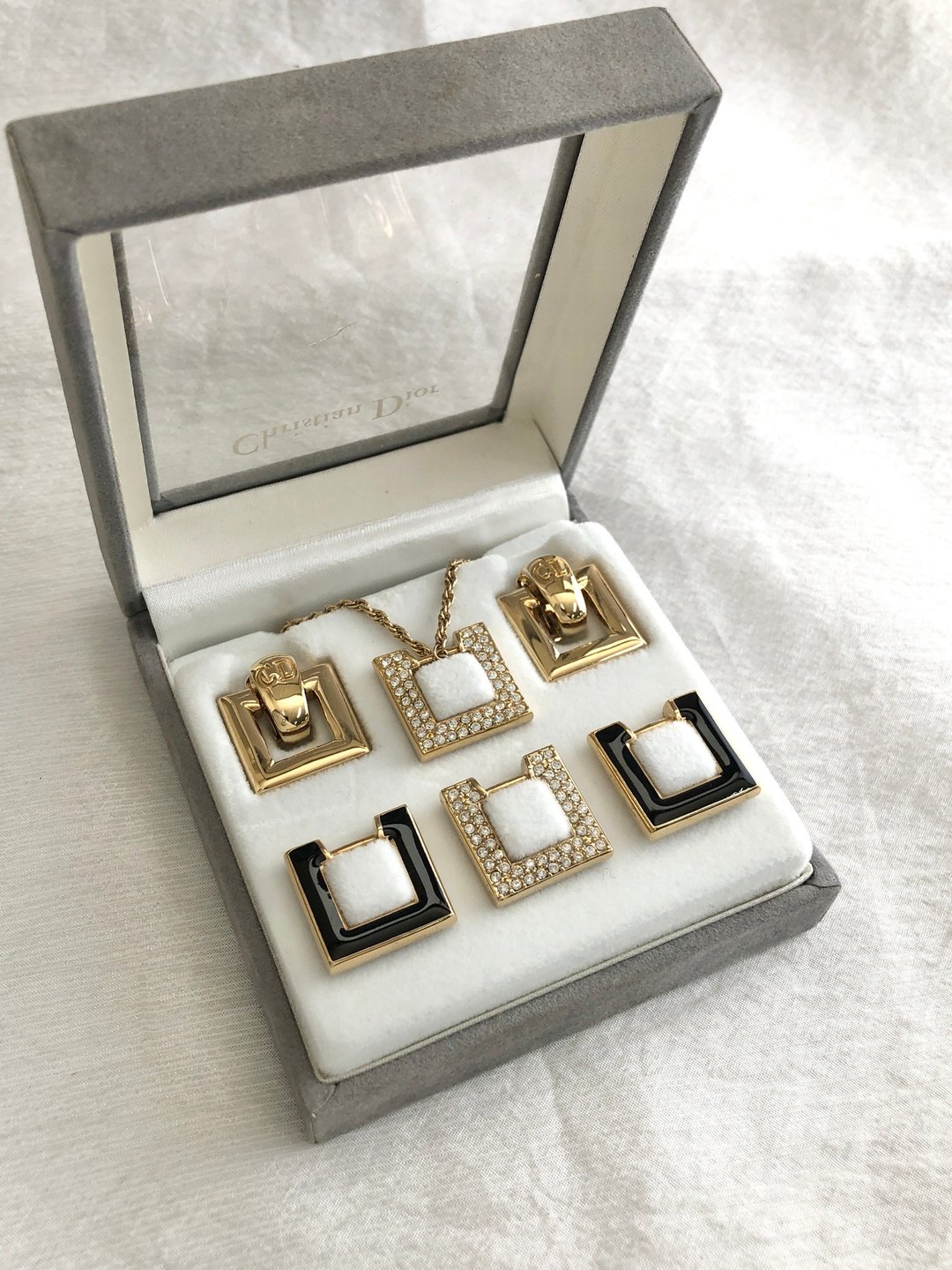 【日本直送 名牌中古包】Christian Dior クリスチャン ディオール 换戴式耳环 金色 两用项链/耳环 yjh2cr - 耳环/耳夹 - 其他材质 金色