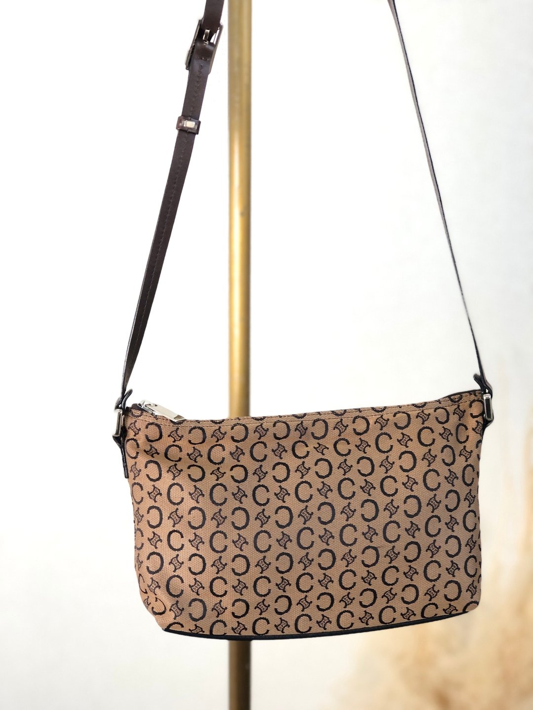 【日本直送，名牌二手包装】CELINE C Macadam 肩背包棕帆布 vintage vintage 老kpehad - 侧背包/斜挎包 - 棉 咖啡色