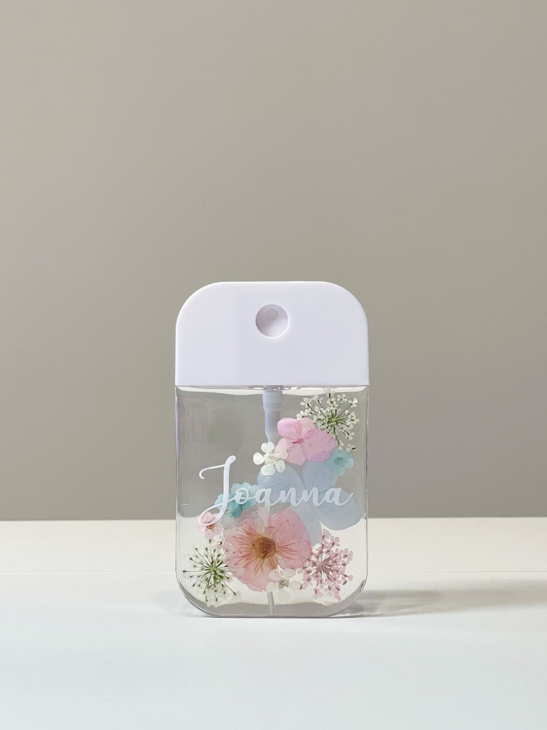【DIY押花喷雾瓶－粉蓝红】自订名字 定制化 消毒瓶 防疫用品 - 收纳用品 - 塑料 