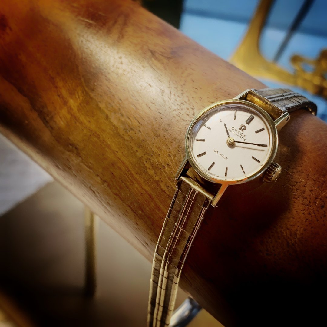 1970s OMEGA 金色链古董机械表 - 女表 - 其他金属 金色