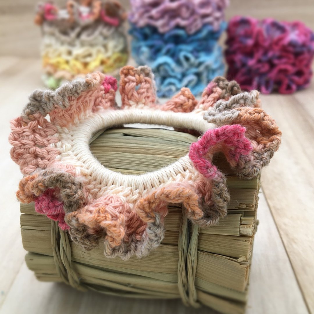 Hair Scrunchies - Colourful Hair Ties & Elastics - Crochet Hair Accessories - 发饰 - 棉 咖啡色