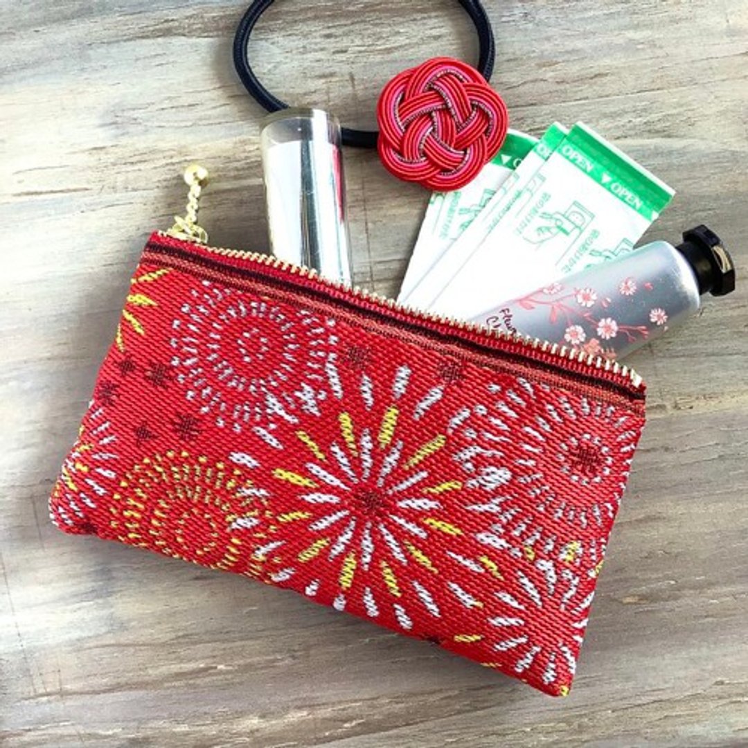 Fireworks pattern pouch - 化妆包/杂物包 - 其他材质 红色