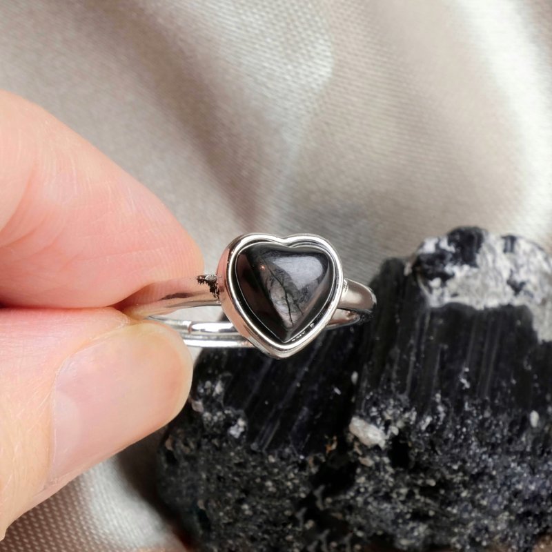 特别版ー心形金运石天然水晶戒指 强大招财能量 辟邪守护 招好运 - 戒指 - 水晶 黑色