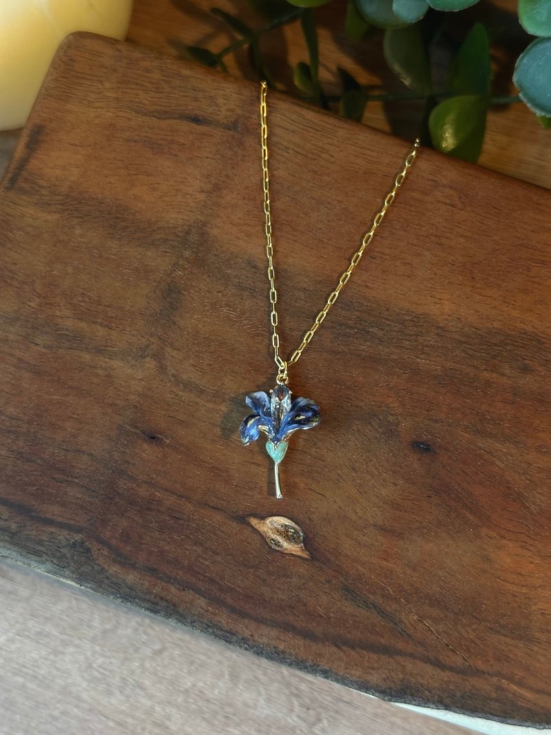 鸢尾花 锆石 不锈钢镀金链条  梵谷油画色调 彩陶 姿婷 TzuTing - 项链 - 陶 蓝色