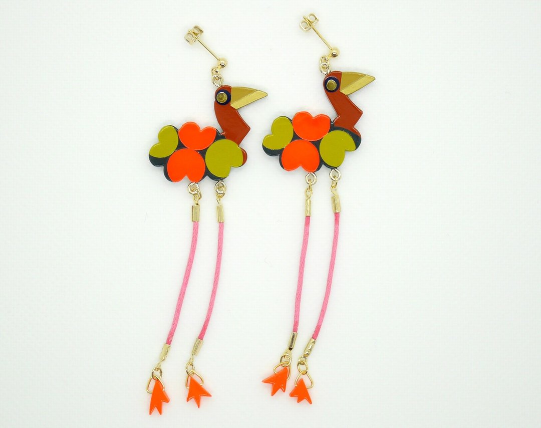 Ostrich Earrings - 耳环/耳夹 - 塑料 多色