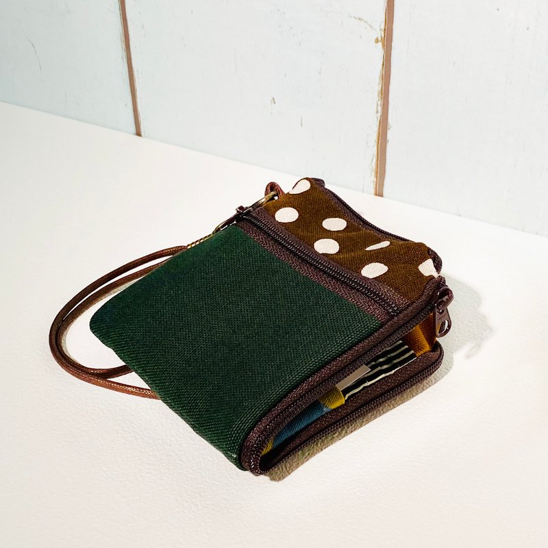 夹心短夹 (墨绿帆布与咖啡点点) (附绳) 接单生产* - 皮夹/钱包 - 棉．麻 绿色