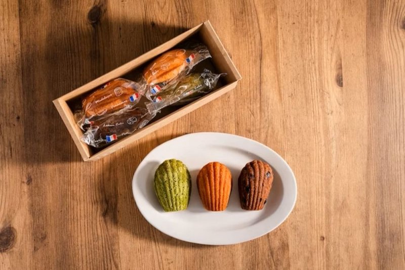 玛德莲综合四入礼盒 - 蛋奶素 - 蛋糕/甜点 - 新鲜食材 卡其色