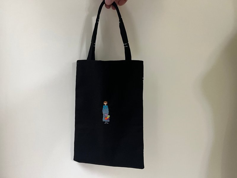 fingirl1000-NO.986 一股刺绣花瓣小型外出袋 1000枚女子展 - 手提包/手提袋 - 棉．麻 