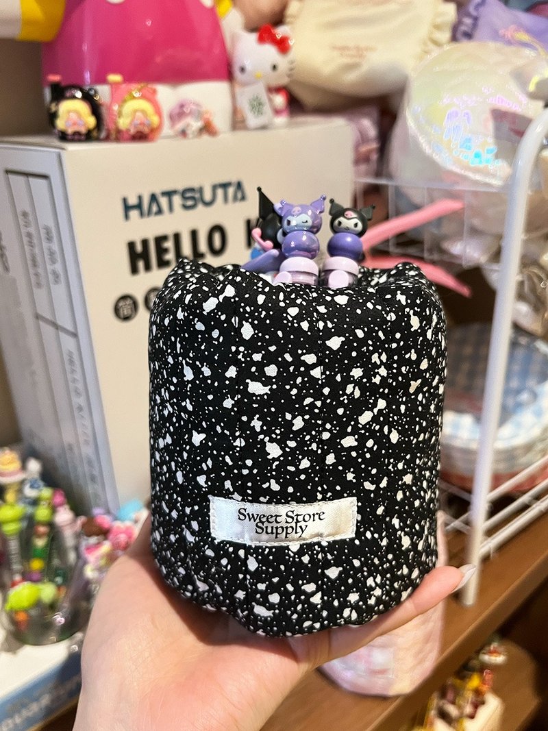 Sweetstore Supply 原创可爱*限量*黑色泼墨夹棉加厚化妆刷笔筒 - 笔筒/笔座 - 棉．麻 黑色