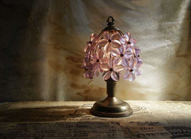 【老时光 OLD-TIME】早期台湾制稀有花桌灯 - 灯具/灯饰 - 其他材质 