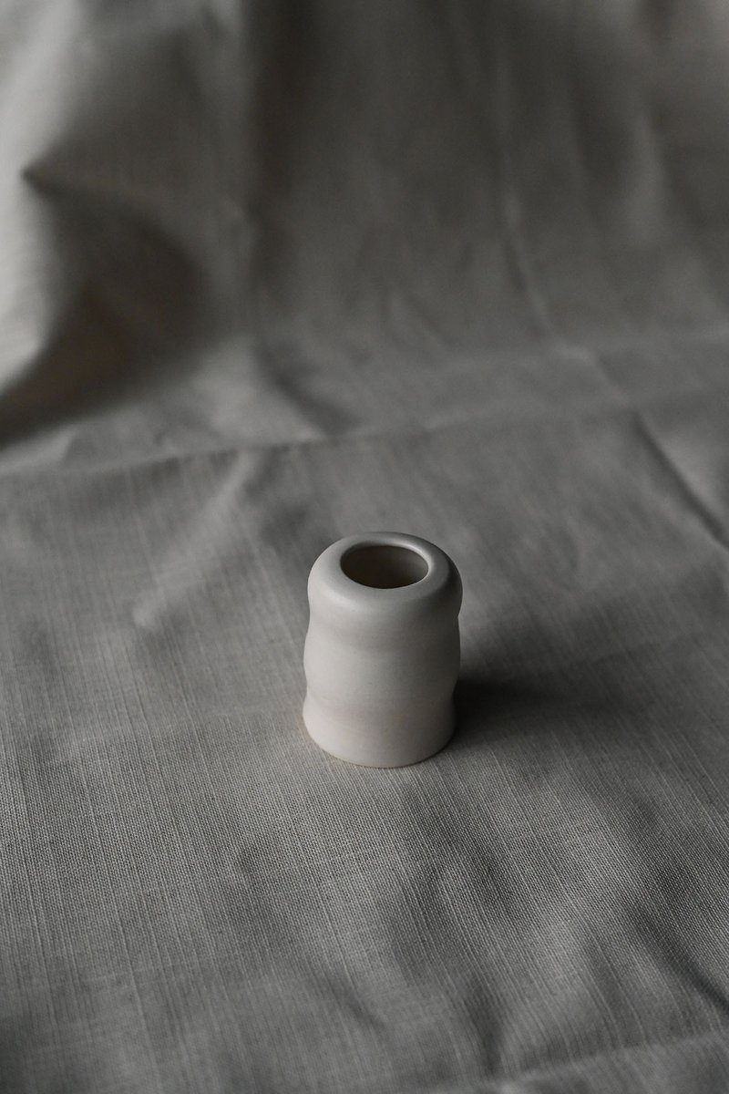 思绪的路径 / 小花瓶 / C - 花瓶/陶器 - 陶 