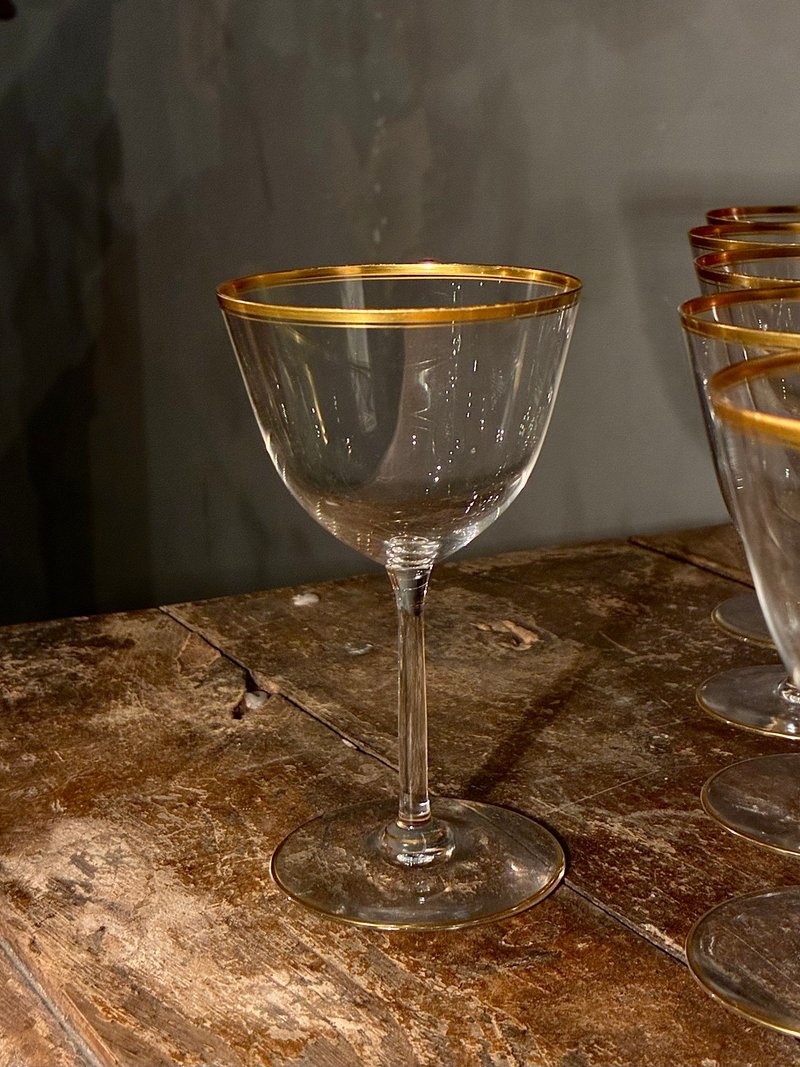 古董水晶高脚杯(set of 6) (inside the drawer) - 酒杯/酒器 - 玻璃 