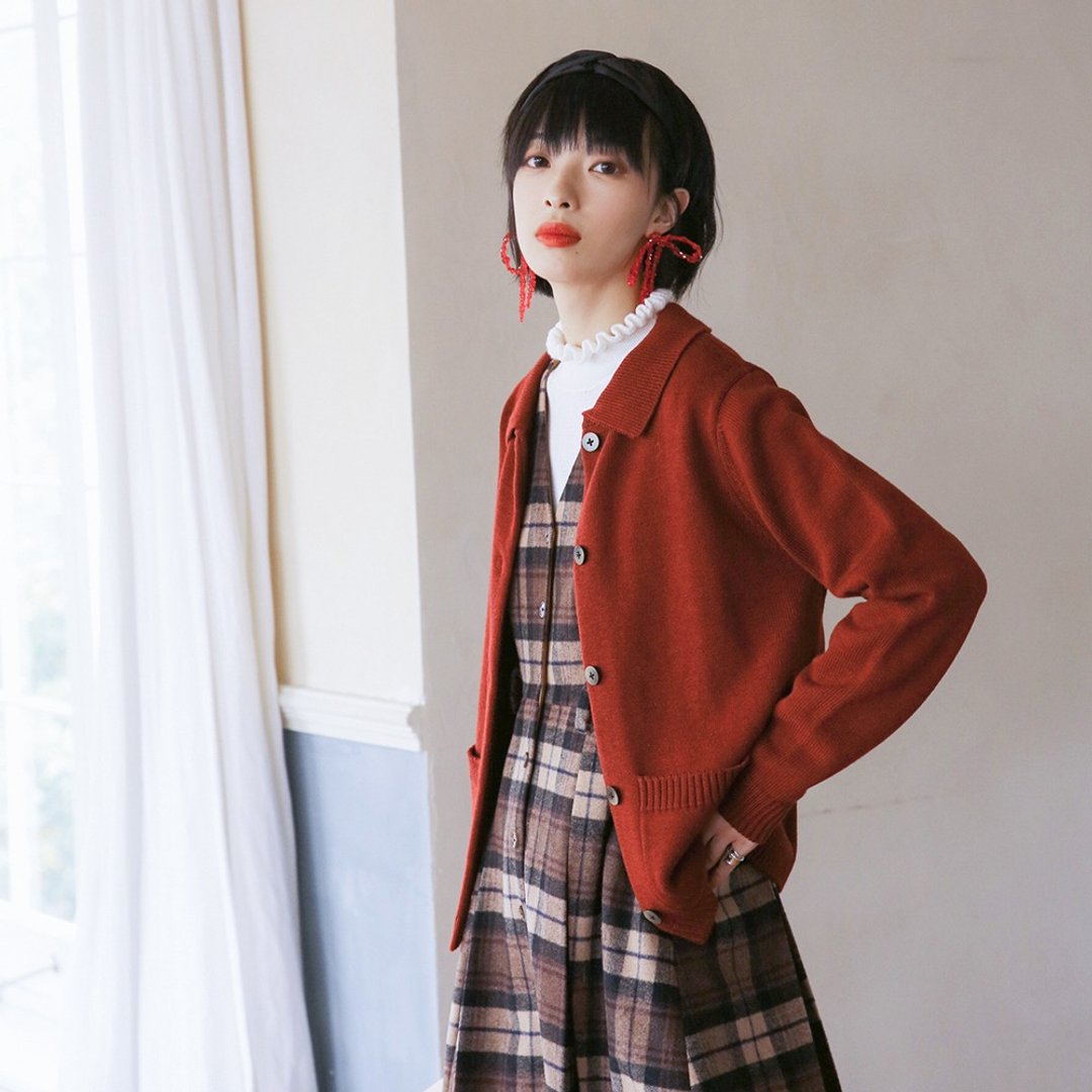 日系复古小众短款开衫-波尔多红|毛衣|冬款|羊毛混纺|Sora-417 - 女装针织衫/毛衣 - 羊毛 红色