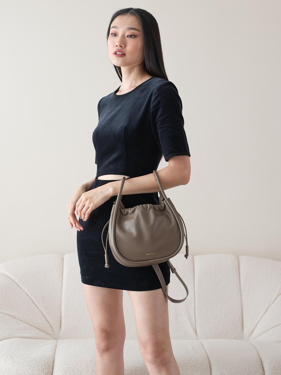 Balloon 25 Drawstring genuine leather crossbody bag. - 束口袋双肩包 - 真皮 灰色
