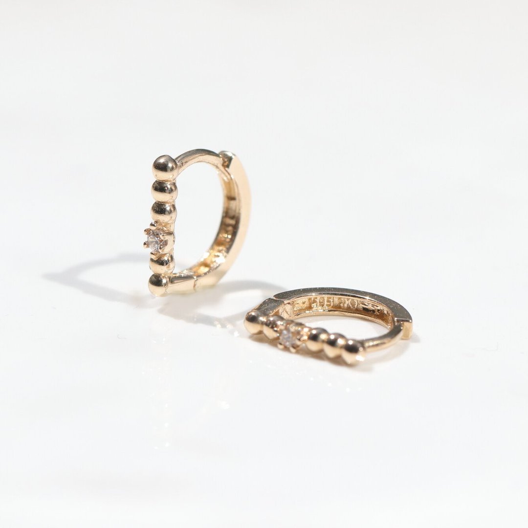 14K Ball CZ Lock Earring 珠珠钻耳扣耳环 - 耳环/耳夹 - 贵金属 金色