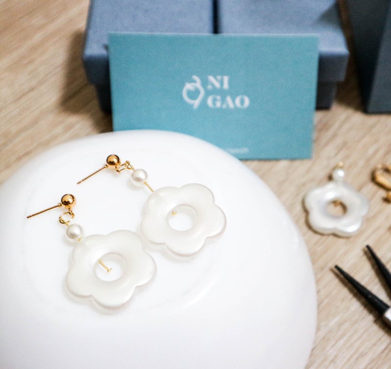 【独家礼盒】耳环DIY材料包 2副 | 初学者 | 赠工具组母亲节 送礼 - 金工/饰品 - 其他材质 