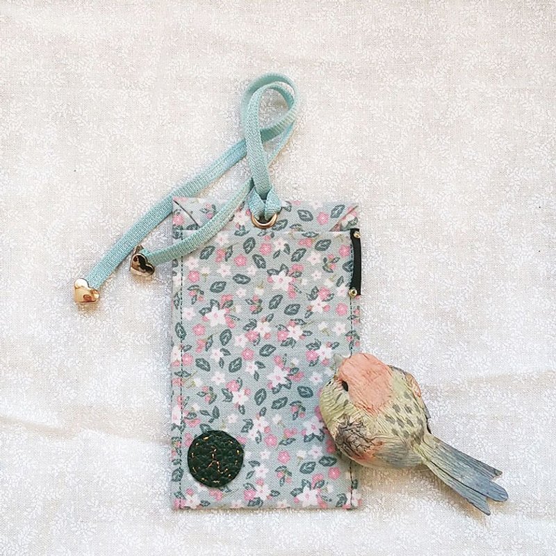 独家免费定制手缝刺绣字母卡包卡套卡片套悠游卡印花碎花随身定制化礼物【HOPOTOTO】 - 证件套/卡套 - 棉．麻 绿色