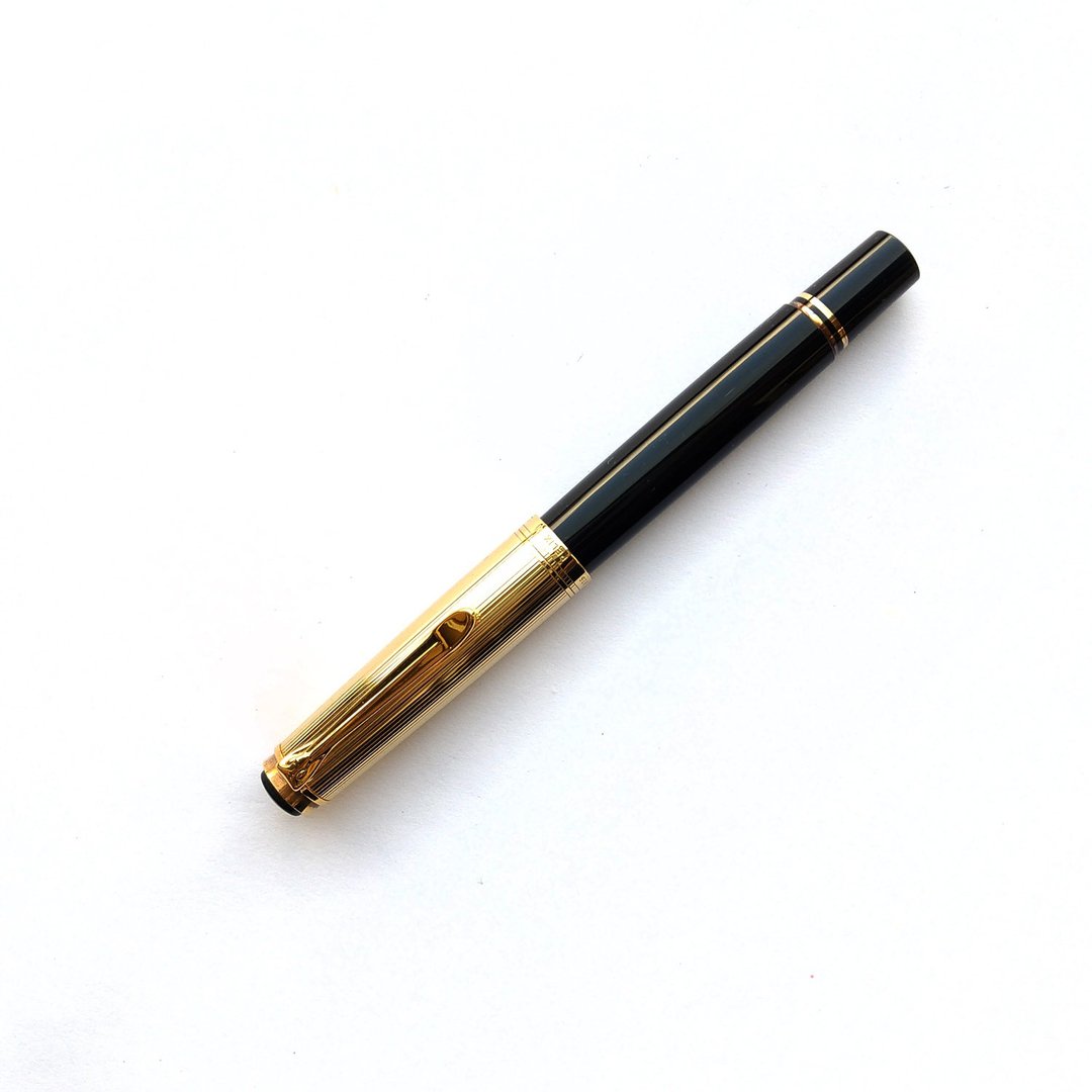 Pelikan 百利金  活塞式钢笔  | 德国 稀有 绝版 收藏 - 钢笔 - 其他金属 黑色
